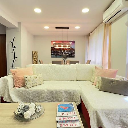 Luxury New Apartment City Centre & Beach, Alicante Esterno foto