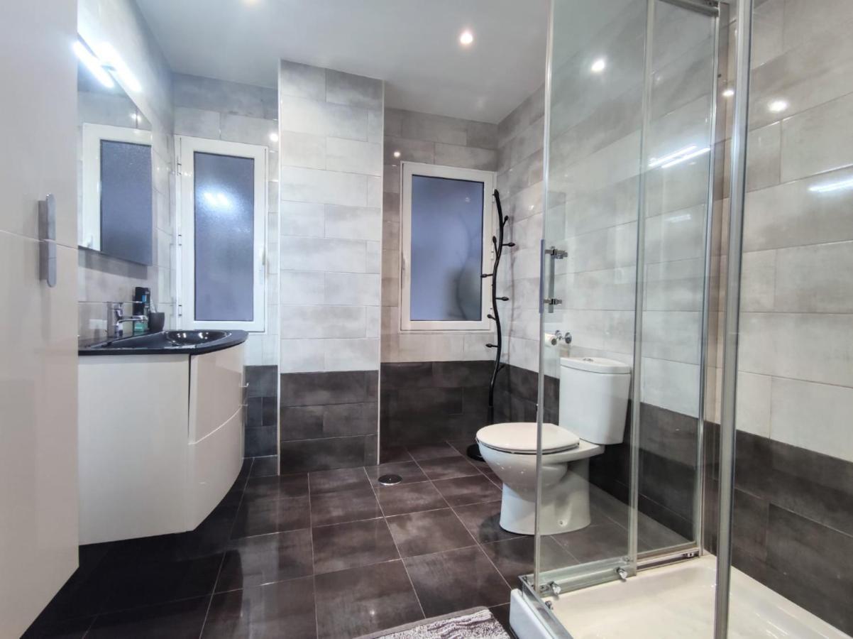 Luxury New Apartment City Centre & Beach, Alicante Esterno foto