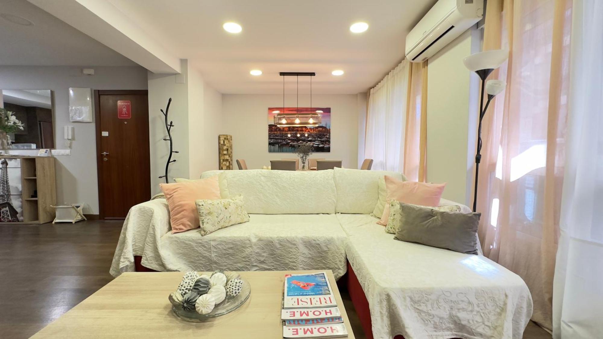 Luxury New Apartment City Centre & Beach, Alicante Esterno foto